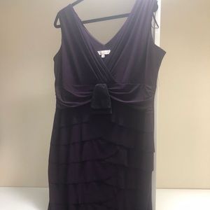 Purple sleeveless dress